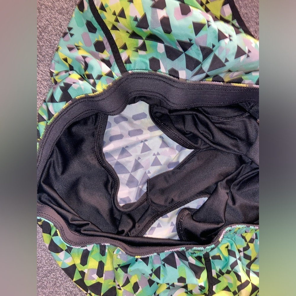 Victoria Sport Blue and Green Geometric Patterned Women's Large Athletic Shorts - Picture 4 of 6